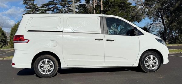 2018 LDV G10 CARGO DIESEL MANUAL Carousel 8