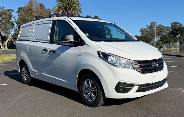 2023 LDV G10 CARGO VAN LOW KMS Carousel 1
