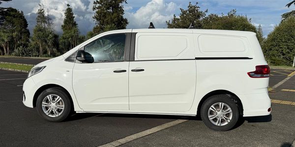 2020 LDV G10 Petrol Cargo Carousel 5