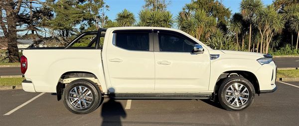 2021 LDV T60 Bi-Turbo 2.0L Carousel 8