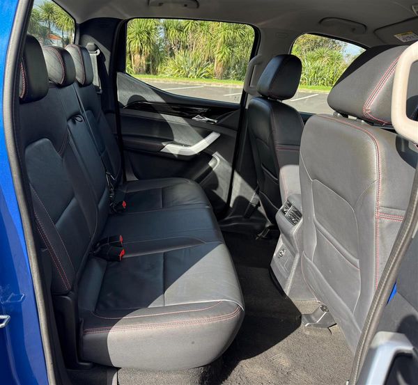 2022 LDV T60 4x4 Bi-Turbo Diesel Carousel 9