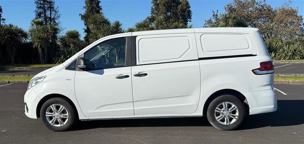 2023 LDV G10 CARGO VAN Carousel 4