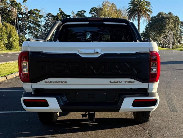 2021 LDV T60 Bi-Turbo 2.0L Carousel 6