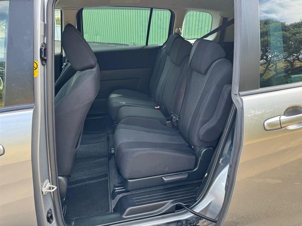 2010 Mazda Premacy Low Kms Done with Left Power Sliding Door Carousel 13