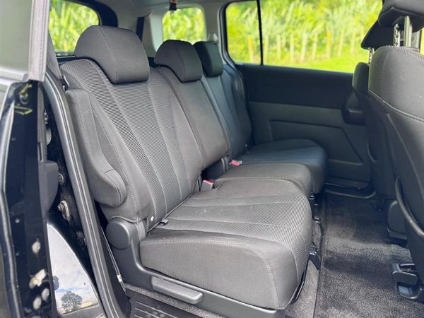 2013 Mazda Premacy 20S 7 Seater Wagon !Low Kms Done ! Wireless CarPlay Radio !