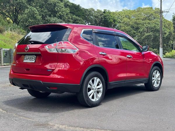 2014 Nissan X-Trail 7 Seater/ Leather Interior/ Heated Front Seats Carousel 7