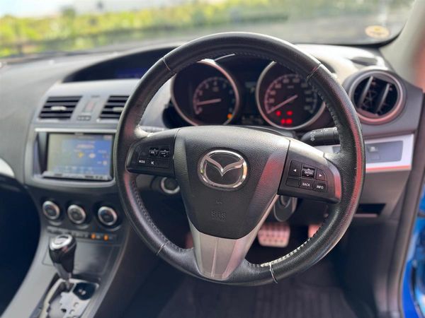 2013 Mazda Axela 15S SPORT Hatchback ! Low Kms ! Mags ! Carousel 10