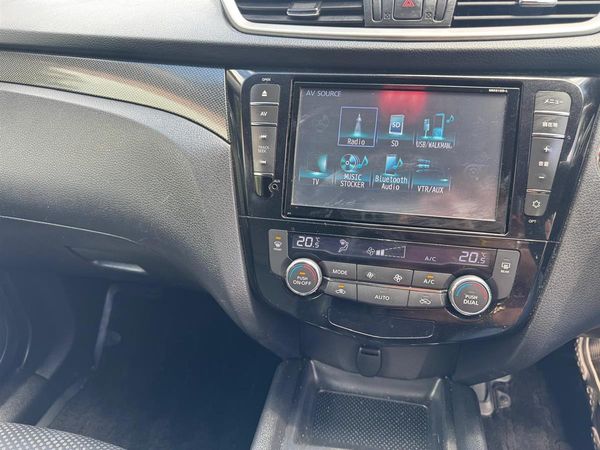 2014 Nissan X-Trail 7 Seater/ Leather Interior/ Heated Front Seats Carousel 18