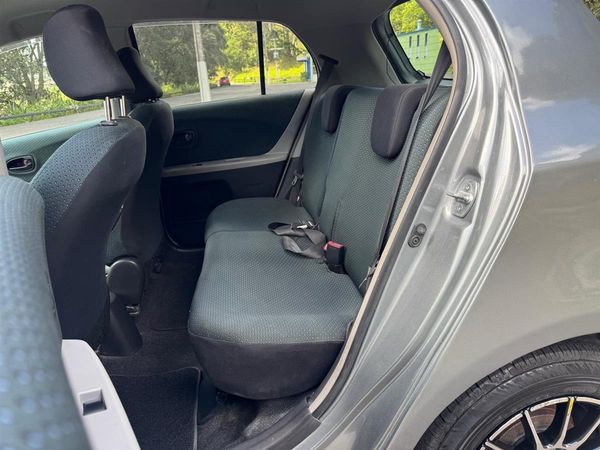 2007 Toyota Vitz Low Kms Done/ Mags/ Alarm Carousel 13