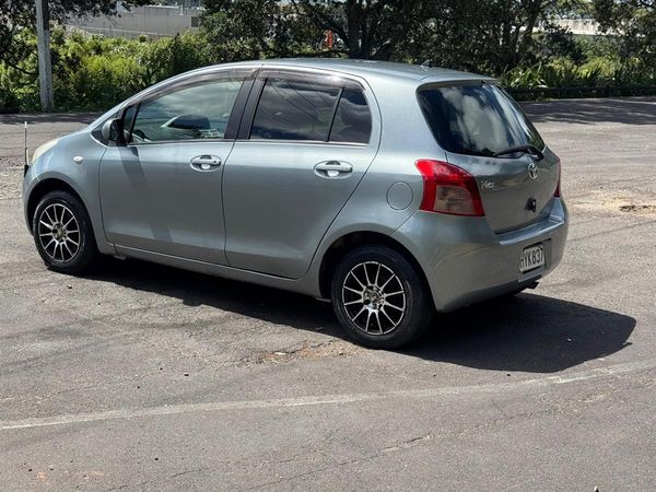 2007 Toyota Vitz Low Kms Done/ Mags/ Alarm Carousel 5