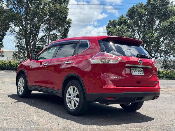 2014 Nissan X-Trail 7 Seater/ Leather Interior/ Heated Front Seats Carousel 4