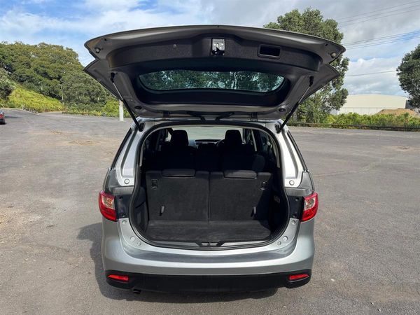 2010 Mazda Premacy Low Kms Done with Left Power Sliding Door Carousel 11