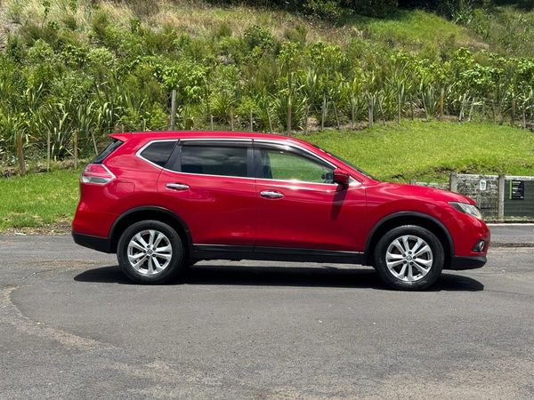 2014 Nissan X-Trail 7 Seater/ Leather Interior/ Heated Front Seats Carousel 8