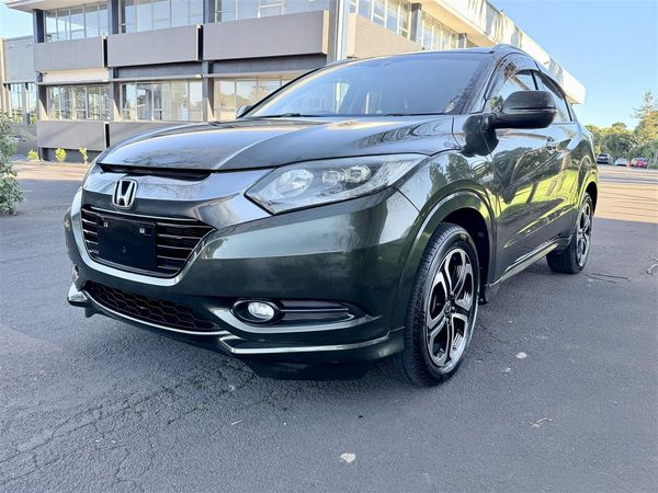 2014 Honda Vezel Z | Honda Sensing | Hybrid SUV Carousel 2