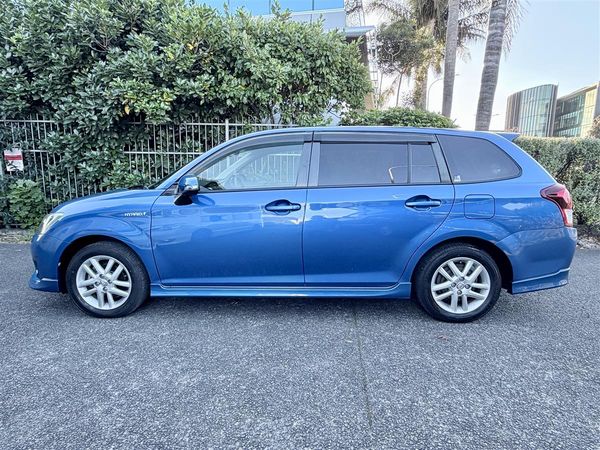 2015 Toyota Fielder Hybrid G Aero | Push Start | 47k Carousel 3