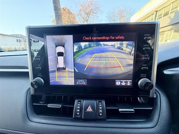 2021 Toyota RAV4 Hybrid Limited | Top of the Range | NZ Favourite Carousel 12