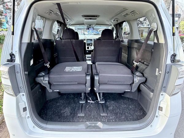 2012 Toyota Vellfire 2.4Z | 7 Seater | Luxury Van Carousel 14
