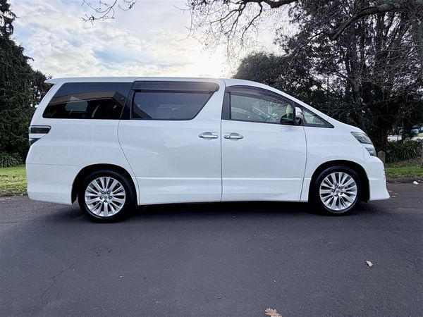 2012 Toyota Vellfire 2.4Z | 7 Seater | Luxury Van Carousel 3