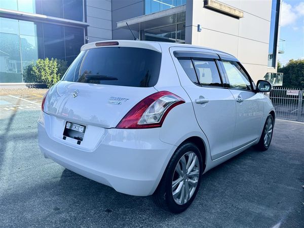 2015 Suzuki Swift XL-DJE Carousel 6