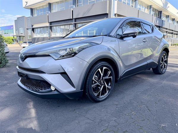 2017 Toyota C-HR G Hybrid | 48k KM | Toyota Safety Carousel 2