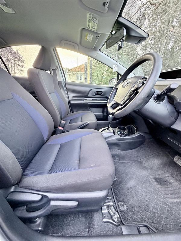 2021 Toyota Aqua S Hybrid | Toyota Safety Sense | White Carousel 8