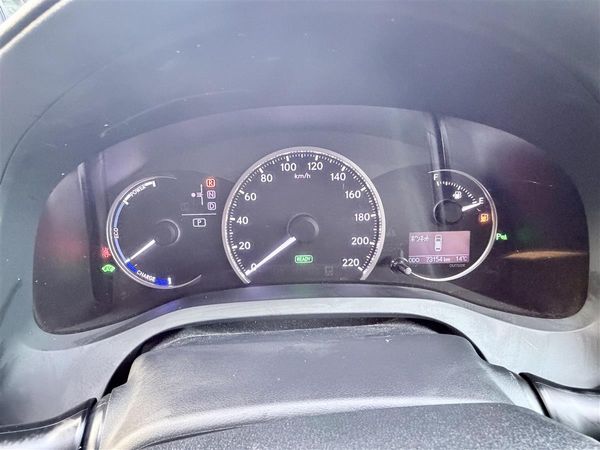 2014 Lexus CT 200h Hybrid Version C Carousel 16