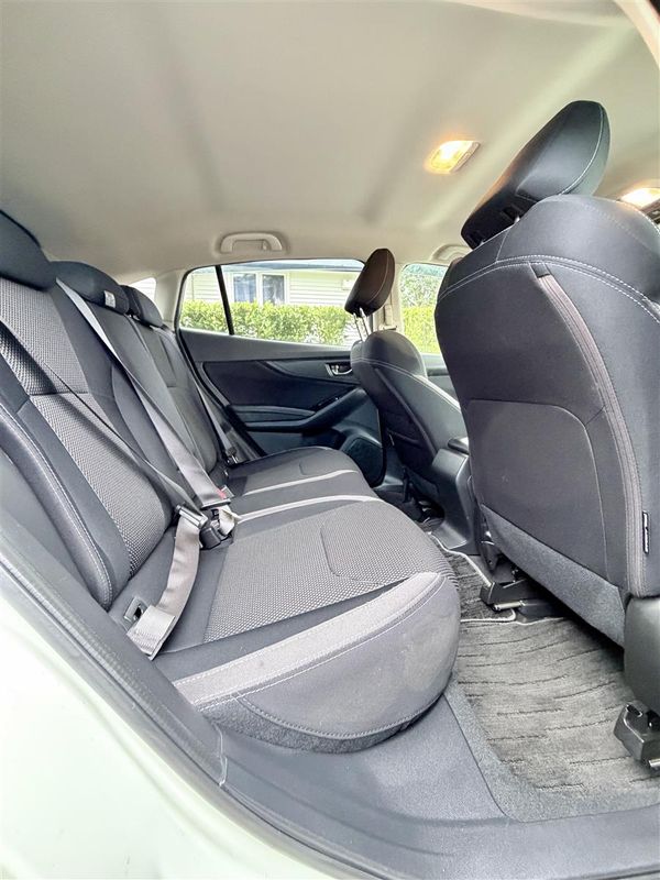 2022 Subaru Impreza Sport 2.0e-L Hybrid AWD Carousel 8