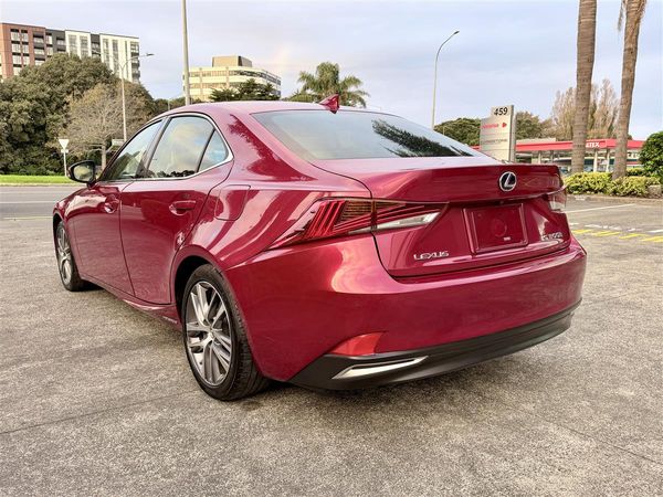 2018 Lexus IS 300h Hybrid | Luxury Sedan | 93k Carousel 6