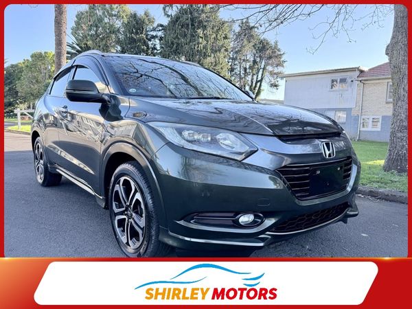 2014 Honda Vezel Z | Honda Sensing | Hybrid SUV