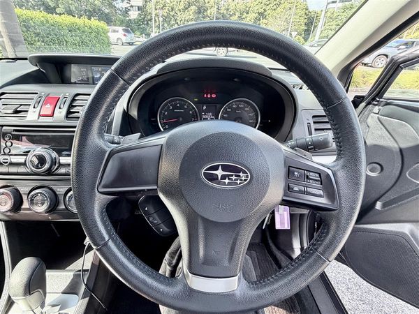 2012 Subaru Impreza 2.0i Low KM Carousel 30