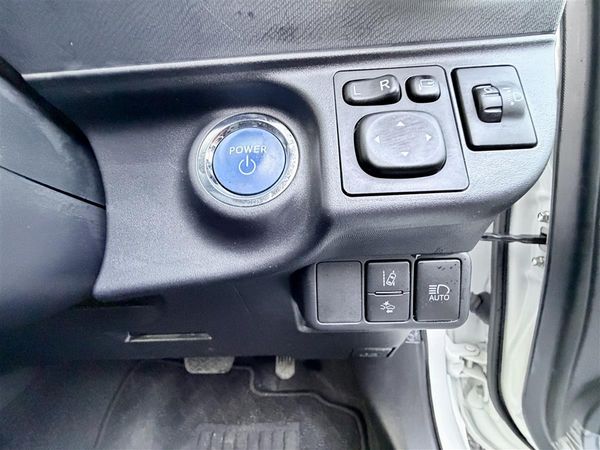 2021 Toyota Aqua S Hybrid | Toyota Safety Sense | White Carousel 10