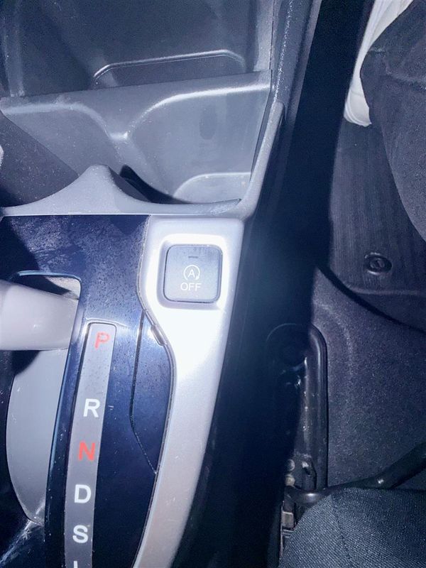 2014 Honda Fit 71k KM | Auto Hatch Carousel 12