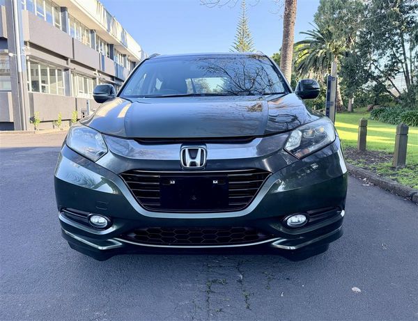2014 Honda Vezel Z | Honda Sensing | Hybrid SUV Carousel 1