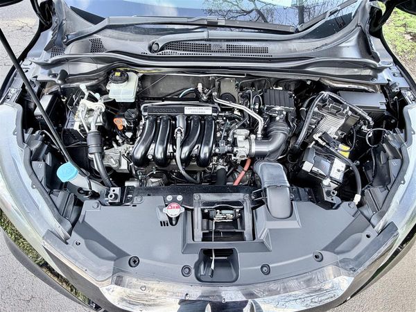 2017 Honda Vezel Z Spec • Hybrid • Honda Sensing • 56k Carousel 15
