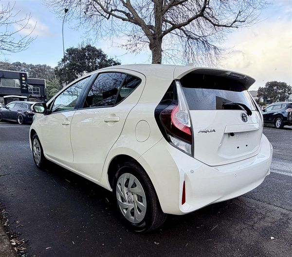2021 Toyota Aqua S Hybrid | Toyota Safety Sense | White Carousel 6