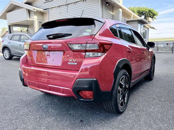 2019 Subaru XV Hybrid AWD Carousel 6
