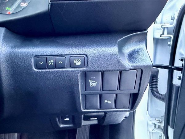 2015 Lexus IS 300h Hybrid | Luxury Sedan | 106k Carousel 12