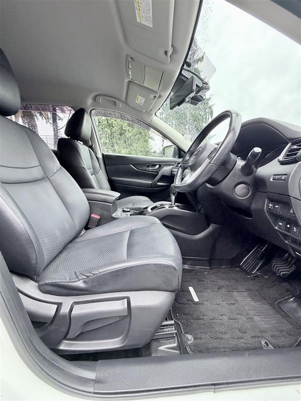 2018 Nissan X-Trail Hybrid 4WD | 20X | 88k KM Carousel 13