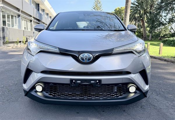 2017 Toyota C-HR G Hybrid | 48k KM | Toyota Safety Carousel 1