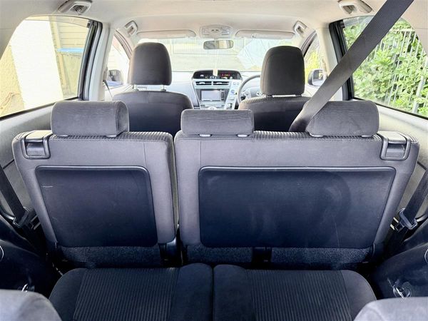 2015 Toyota Prius Alpha Hybrid 7-Seater Modellista Carousel 11