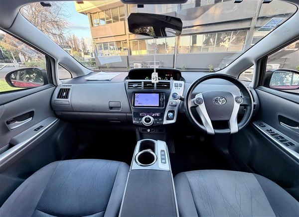 2013 Toyota Prius Alpha G | 7 Seater | Cruise Control Carousel 7