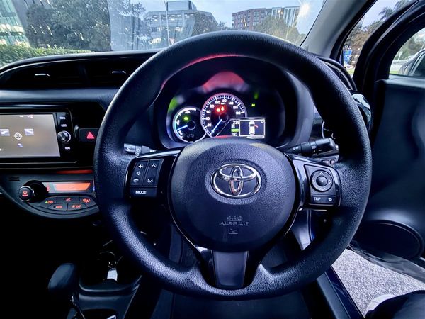2017 Toyota Vitz Hybrid | Juwela | 87k KM Carousel 9