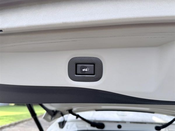 2018 Nissan X-Trail Mode Premium | Luxury SUV | 88k Carousel 16