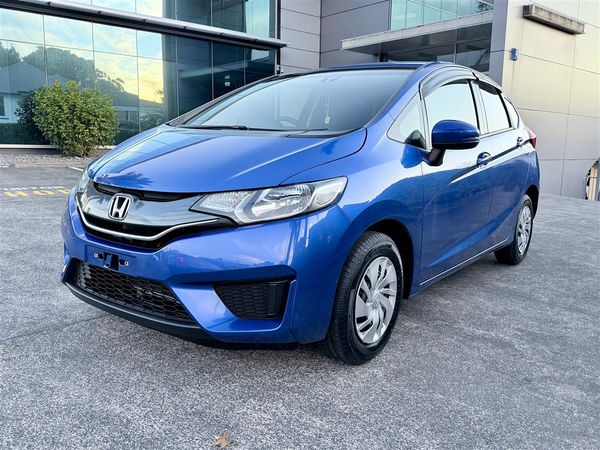 2014 Honda Fit 71k KM | Auto Hatch Carousel 2