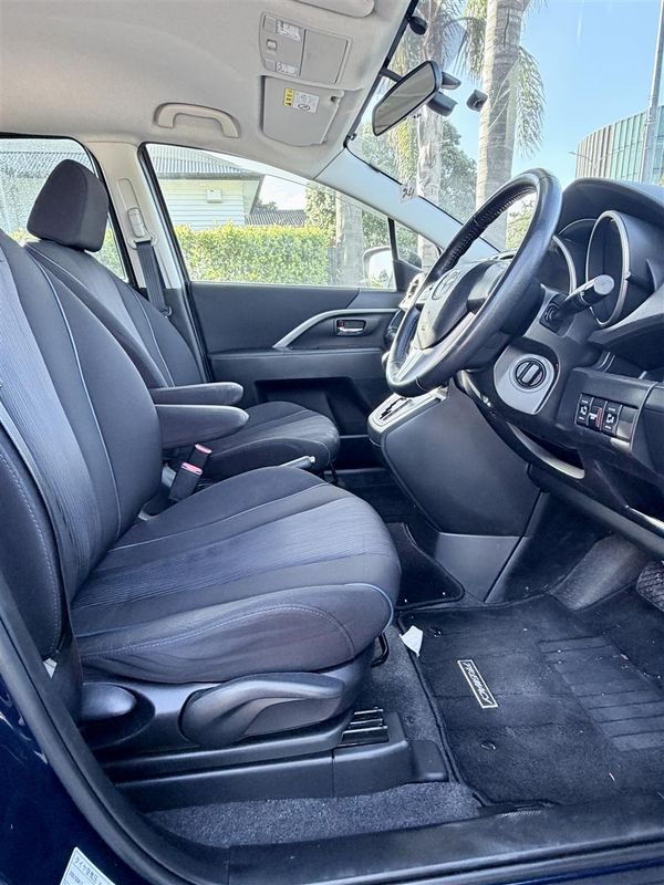 2011 Mazda Premacy | 2.0L Auto Wagon Carousel 8
