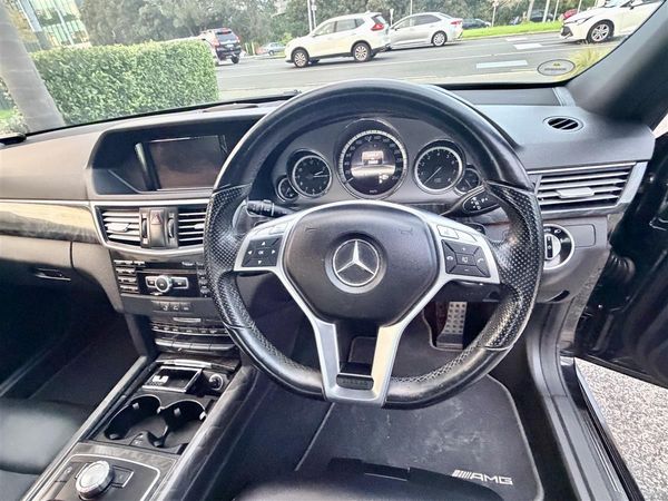 2013 Mercedes-Benz E 250 Avantgarde | 76k KM | Luxury Carousel 10