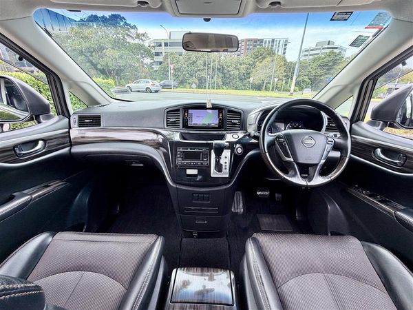 2016 Nissan Elgrand 7 Seater | Luxury Van Carousel 15