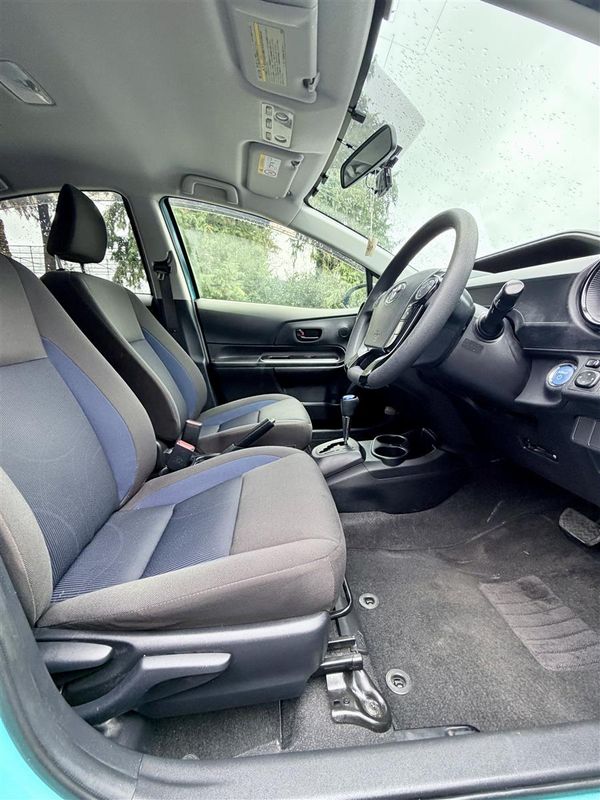 2017 Toyota Aqua S Hybrid | Push Start | 67k KM Carousel 8