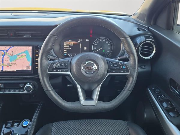 2020 Nissan Kicks E-POWER Carousel 17