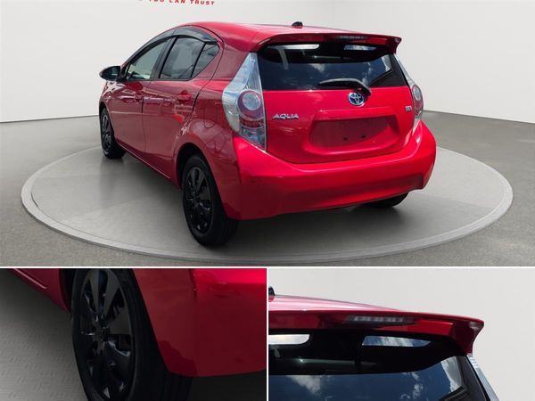 2012 Toyota Aqua HYBRID Carousel 9